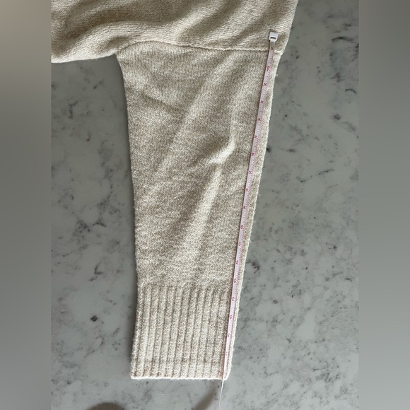 ✨NWT✨ Vince Wool Crewneck Sweater - Picture 11 of 13